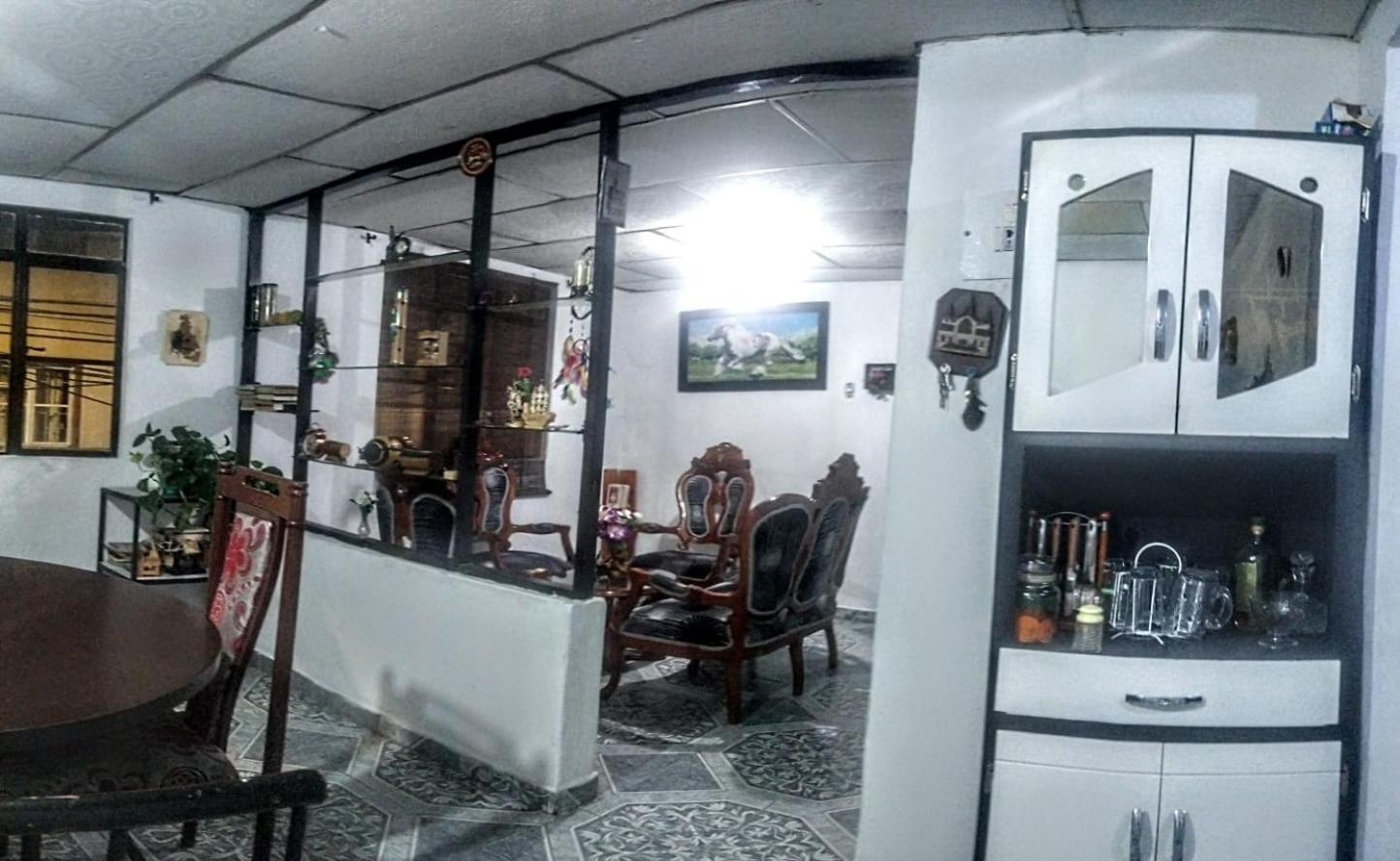 마니살레스 My Second House 아파트 외부 사진